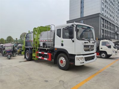 餐廚垃圾車(chē)，收集運(yùn)輸剩飯剩菜泔水垃圾我擔(dān)當(dāng)，干濕分離我本領(lǐng)大